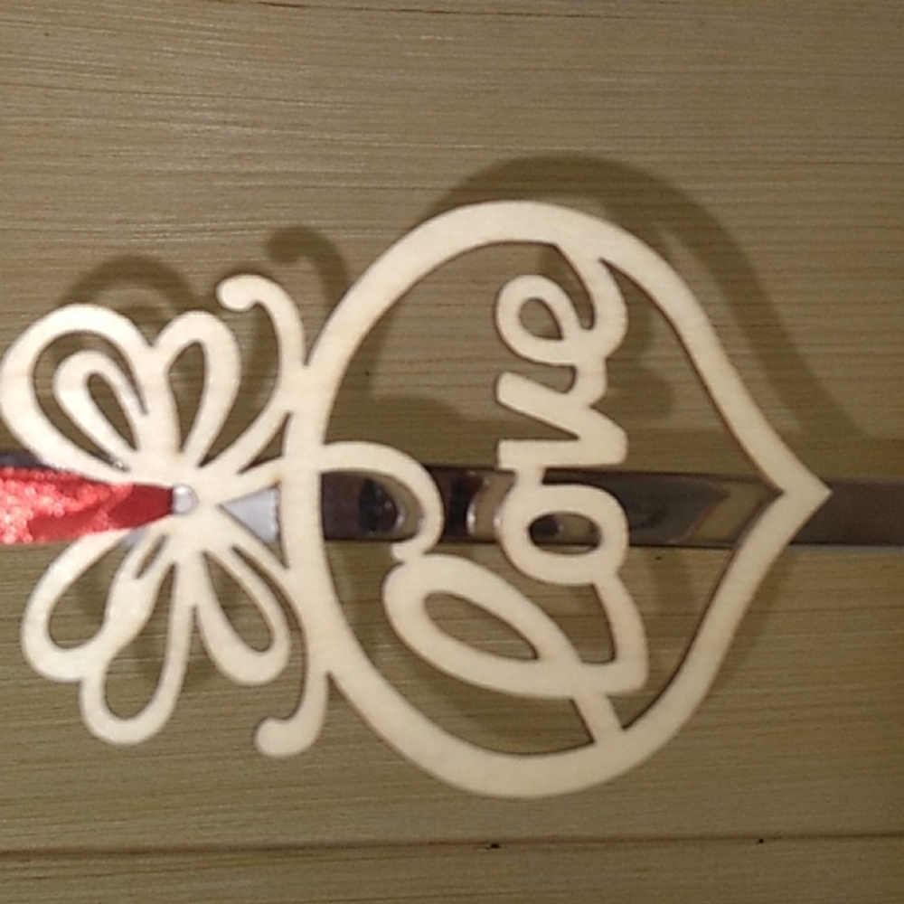Love Bememo Wooden Christmas Ornament 3.82 x 2.83 x 0.12 inches w Red ribbon